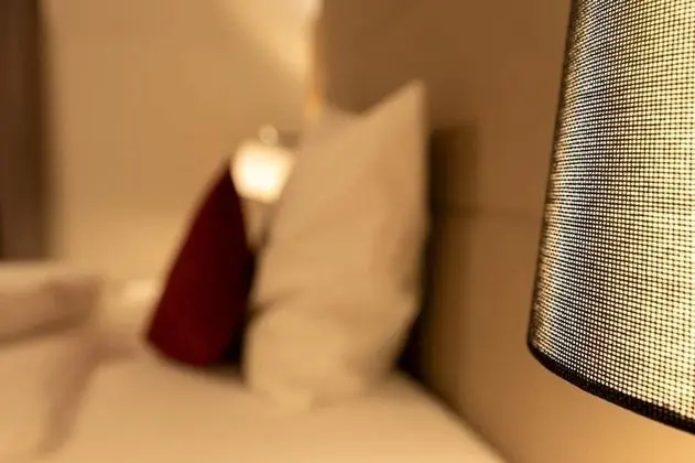 Comfort Tek Büyük Yataklı Oda (with Loggia)