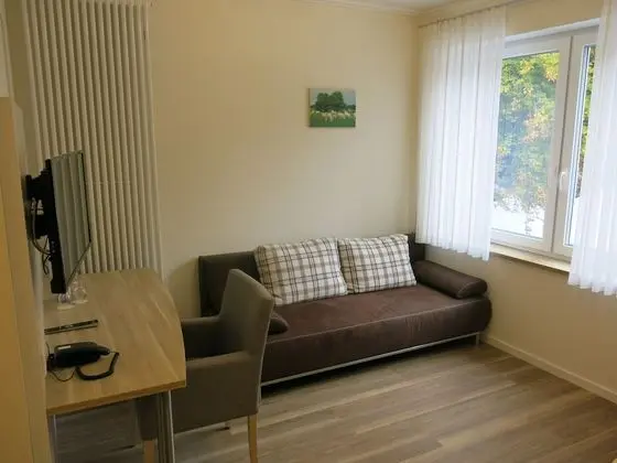 Comfort Tek Büyük Yataklı Oda