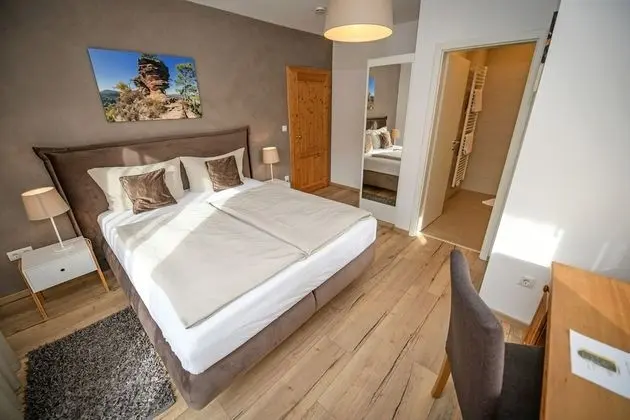 Tek Büyük Yataklı Oda