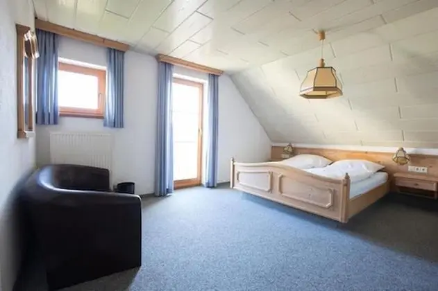 Comfort Tek Büyük Yataklı Oda