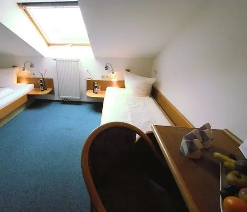 Standard İki Ayrı Yataklı Oda