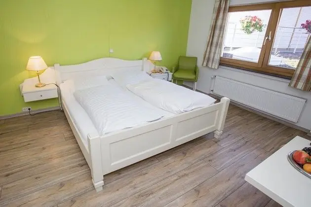 Tek Büyük veya İki Ayrı Yataklı Oda