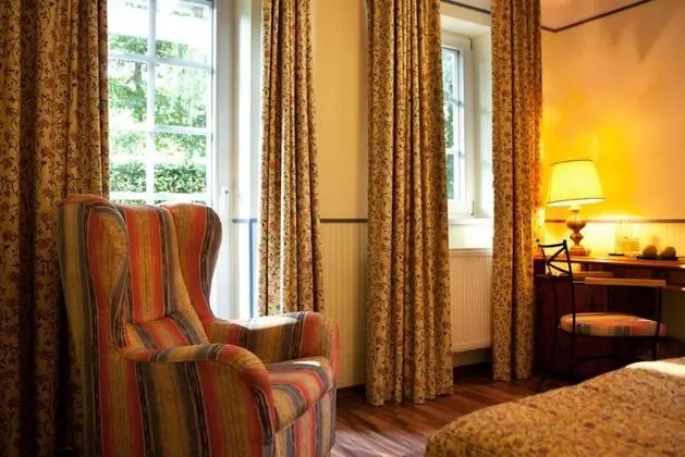 Classic Tek Büyük Yataklı Oda