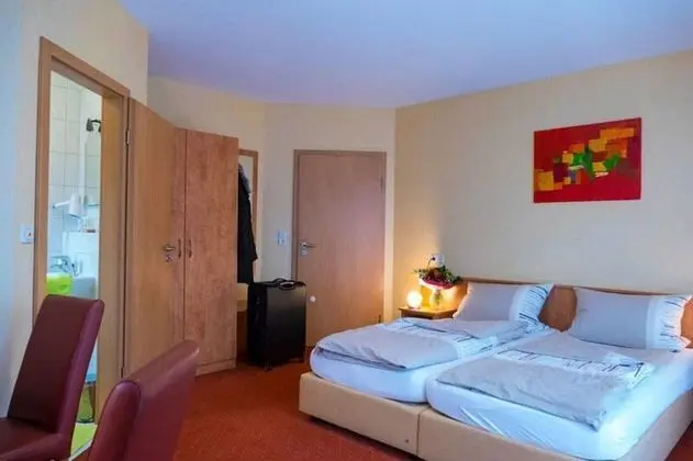 Comfort Tek Büyük Yataklı Oda