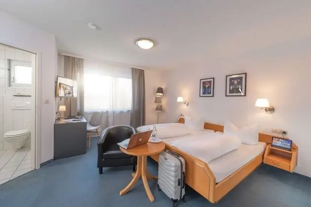 Tek Büyük Yataklı Oda