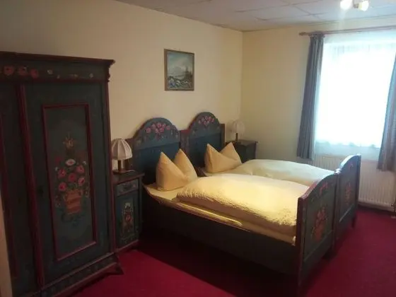 Standard Tek Büyük Yataklı Oda