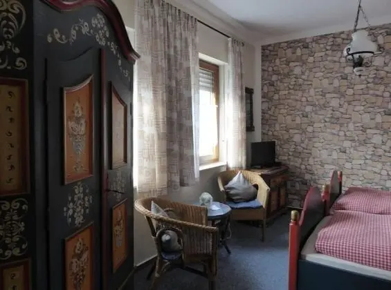 Tek Kişilik Oda, Bahçe Manzaralı