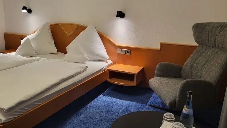 Comfort Büyük Yataklı Tek Kişilik Oda