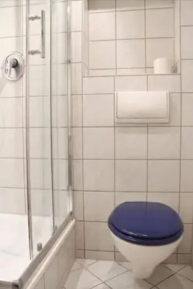 Tek Büyük veya İki Ayrı Yataklı Oda, 1 Tek Kişilik XL Yatak, Sigara İçilmez