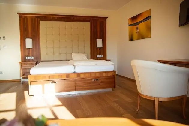 Comfort Büyük Yataklı Tek Kişilik Oda