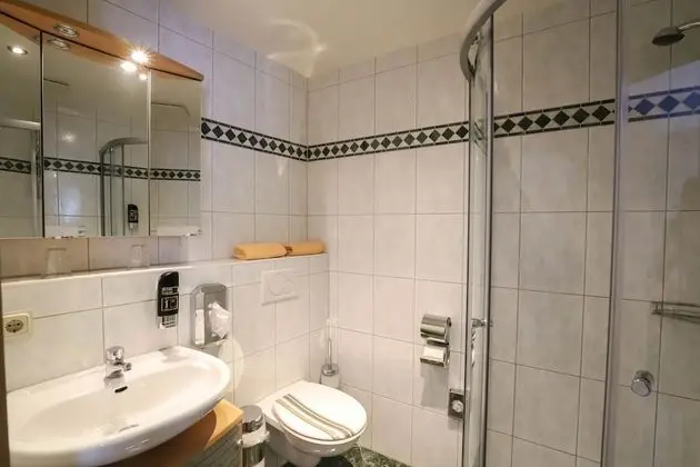 Tek Büyük Yataklı Oda, Balkon