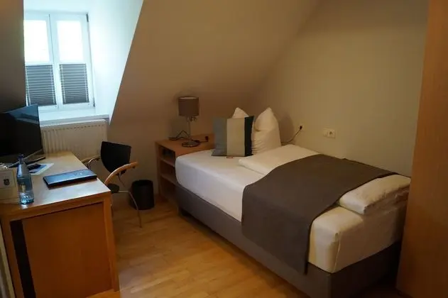 Comfort Tek Kişilik Oda