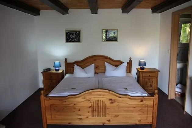 Tek Büyük Yataklı Oda