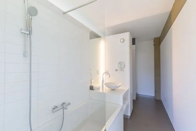 Design Tek Büyük veya İki Ayrı Yataklı Oda, 1 En Büyük (King) Boy Yatak, Park Manzaralı, Bahçeli