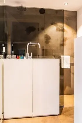 Standard room with shower in castle 2p
