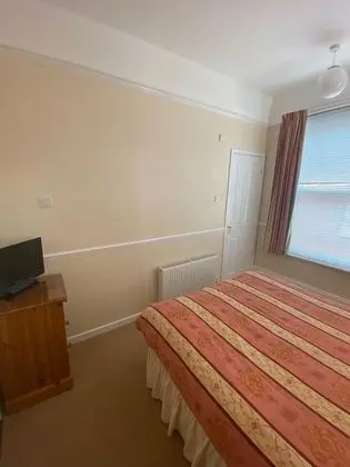 Comfort Tek Büyük Yataklı Oda, Banyolu/Duşlu, Avlu Manzaralı