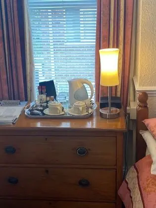 Comfort Tek Büyük Yataklı Oda, Banyolu/Duşlu, Avlu Manzaralı