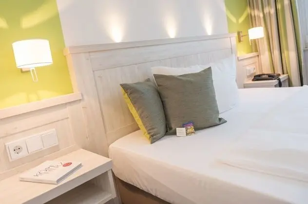 Comfort Tek Büyük Yataklı Oda