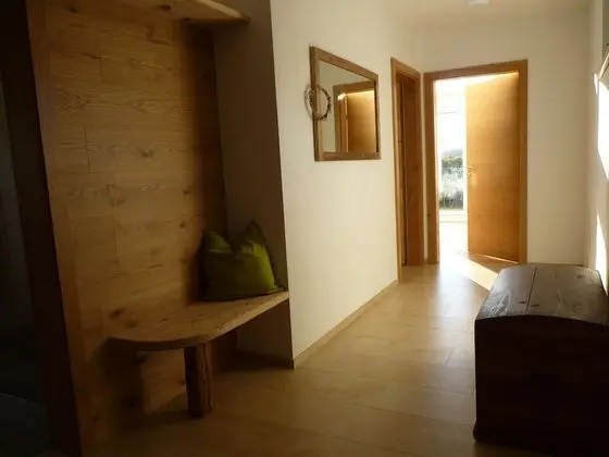 Superior Apart Daire, 2 Yatak Odası, Sauna, Göl Manzaralı