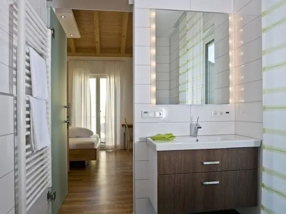 Premium Tek Büyük Yataklı Oda, Sigara İçilmez, Anti Alerjik (Holler)