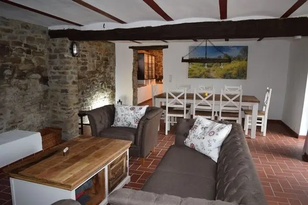 Romantic Ev (Altes Steinhaus)