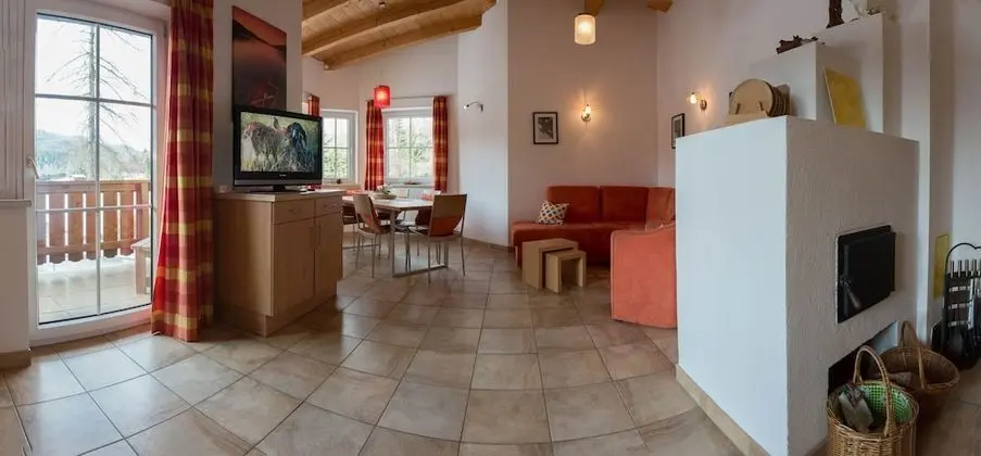 Luxury Apart Daire, 3 Yatak Odası, Balkon, Dağ Manzaralı (Included: Cleaning Fee 100.00 EUR)
