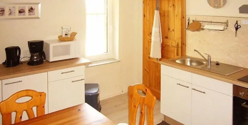 Apart Daire, Zemin Kat (Haus 3)