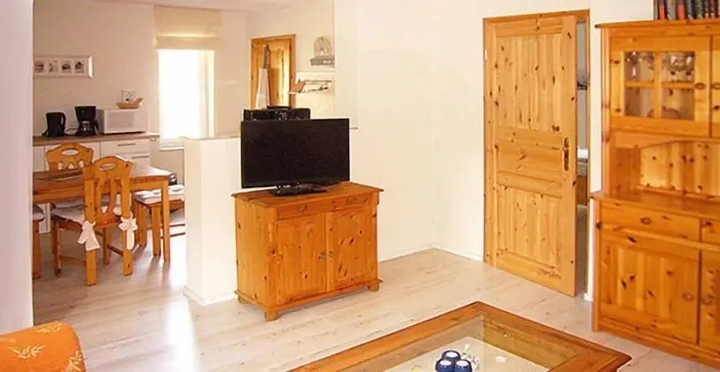 Apart Daire, Zemin Kat (Haus 3)