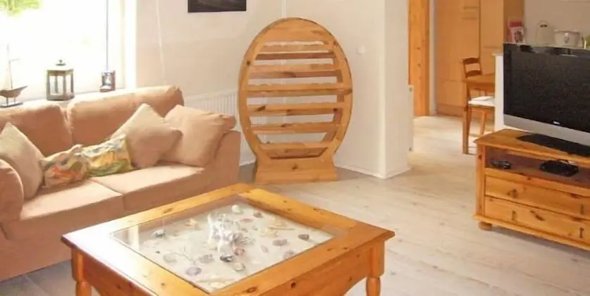 Apart Daire, Zemin Kat (Haus 4)