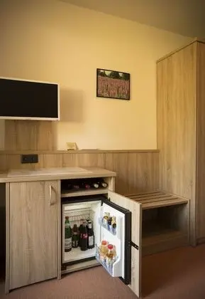 Comfort Tek Büyük Yataklı Oda
