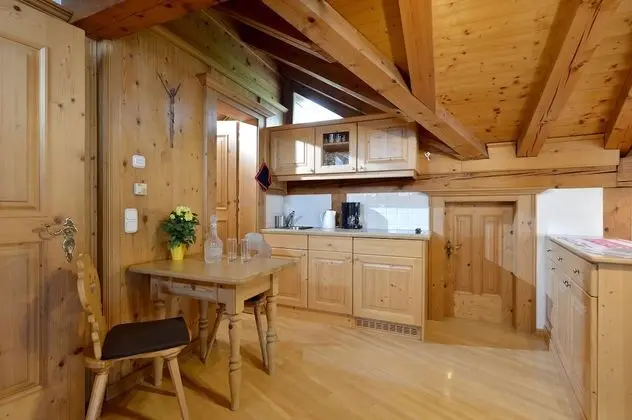 Romantic Stüdyo, Sigara İçilmez (additional cleaning fee € 30,00)