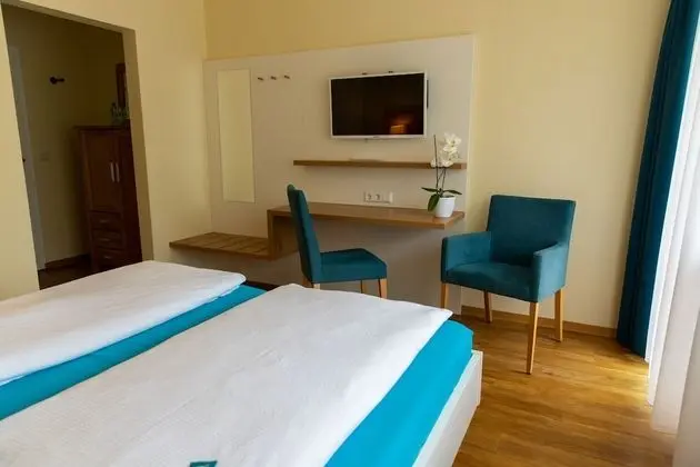 Tek Büyük veya İki Ayrı Yataklı Oda