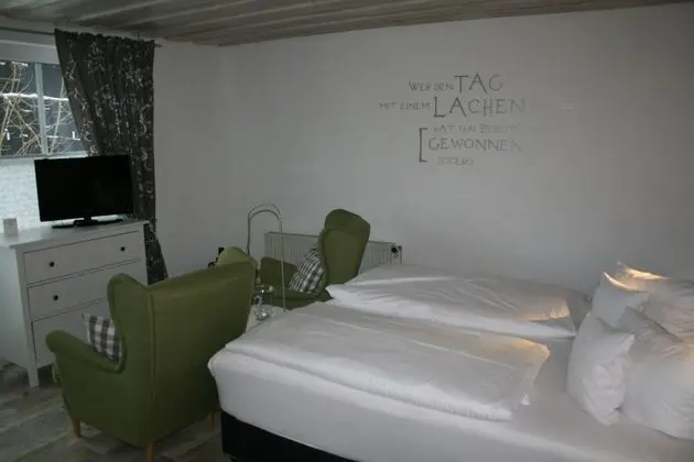 Superior Tek Büyük Yataklı Oda, Bahçe Manzaralı