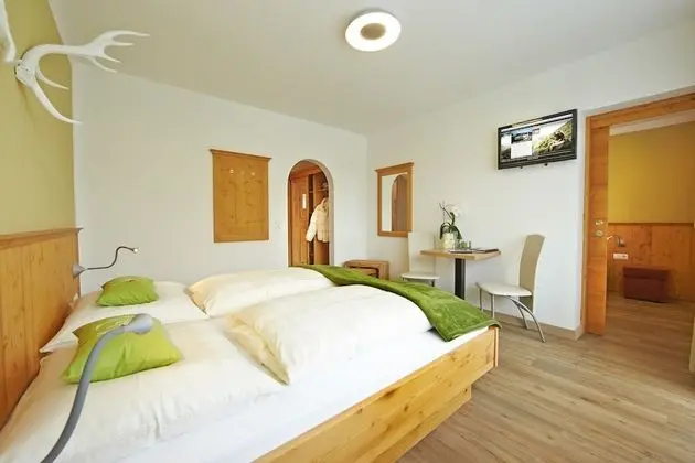 Family Dört Kişilik Oda, Balkon, Dağ Manzaralı (Comfort)