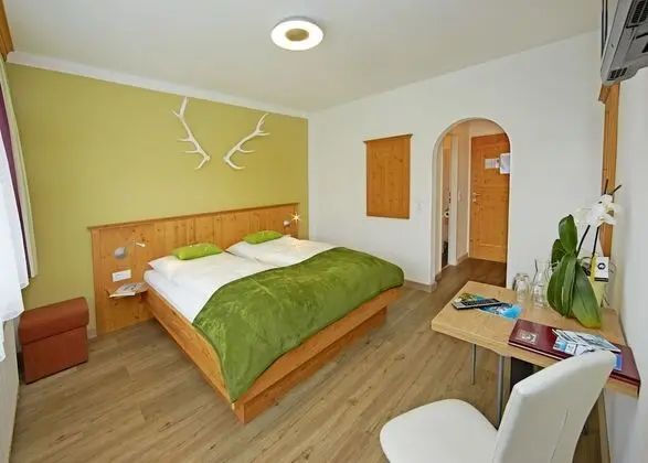 Family Dört Kişilik Oda, Balkon, Dağ Manzaralı (Comfort)