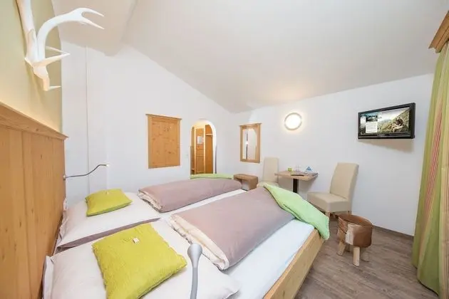 Superior Tek Büyük Yataklı Oda, Balkon, Dağ Manzaralı