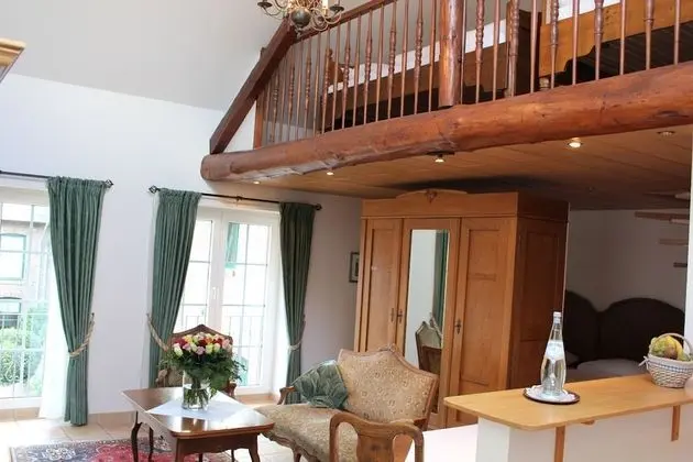 Classic Tek Büyük Yataklı Oda