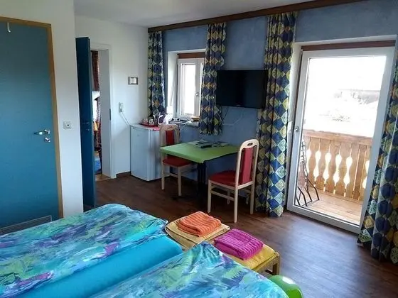 Tek Büyük Yataklı Oda, Balkon