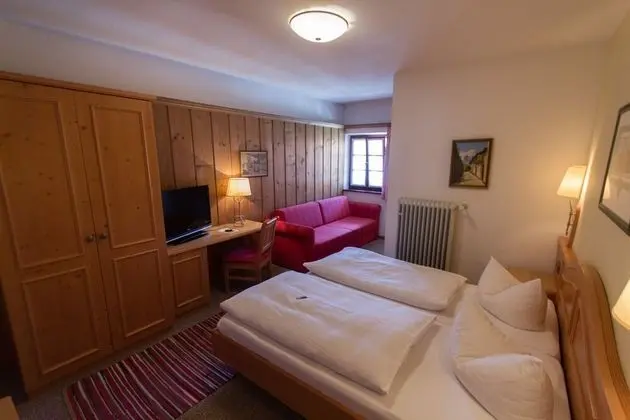 Tek Büyük Yataklı Oda