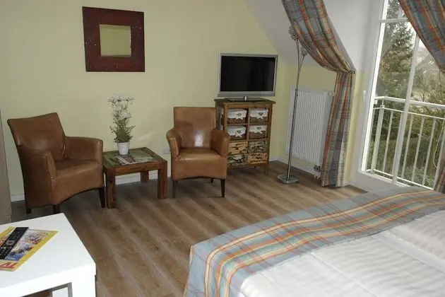 Büyük Yataklı Tek Kişilik Oda