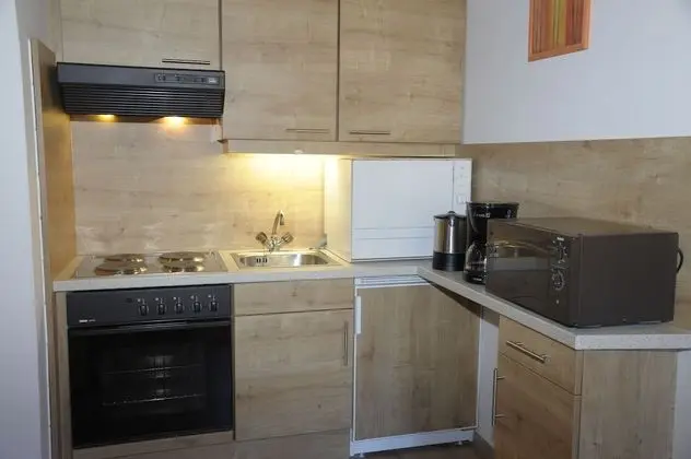 Business Stüdyo (Edelweiß)