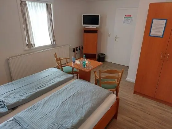 Tek Büyük Yataklı Oda