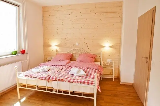 Apart Daire, 3 Yatak Odası, Engellilere Uygun, Bahçe Manzaralı (Rotkäppchen)