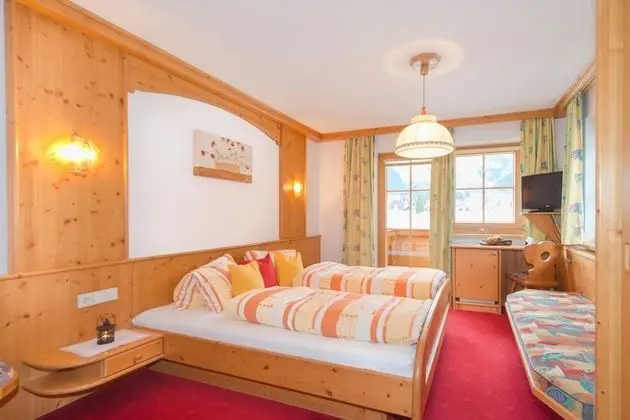 Tek Büyük Yataklı Oda (Scheichenspitz )