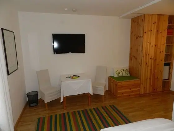 Tek Büyük Yataklı Oda, Sigara İçilmez