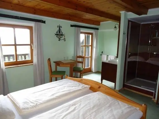 Tek Büyük Yataklı Oda, Balkon