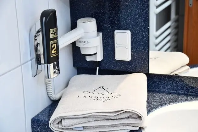 Comfort Tek Büyük veya İki Ayrı Yataklı Oda, Sigara İçilmez