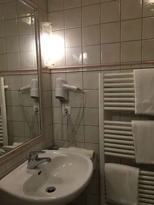 Economy Oda, 1 Çift Kişilik Yatak, Sigara İçilmez