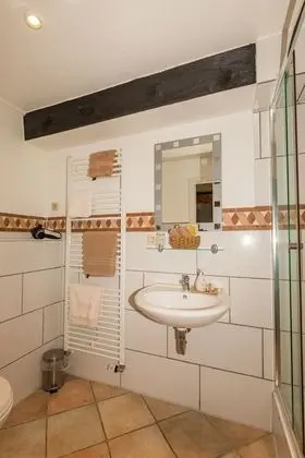 Standard Tek Büyük Yataklı Oda, Özel Banyo, Avlu Manzaralı