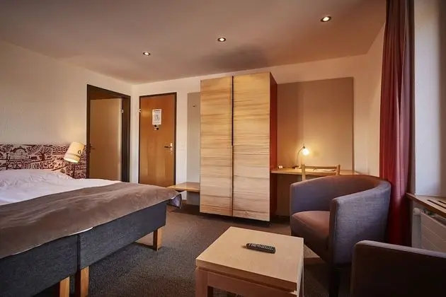 Tek Büyük Yataklı Oda